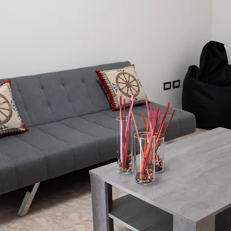 Daire Naxos Giardini Naxos